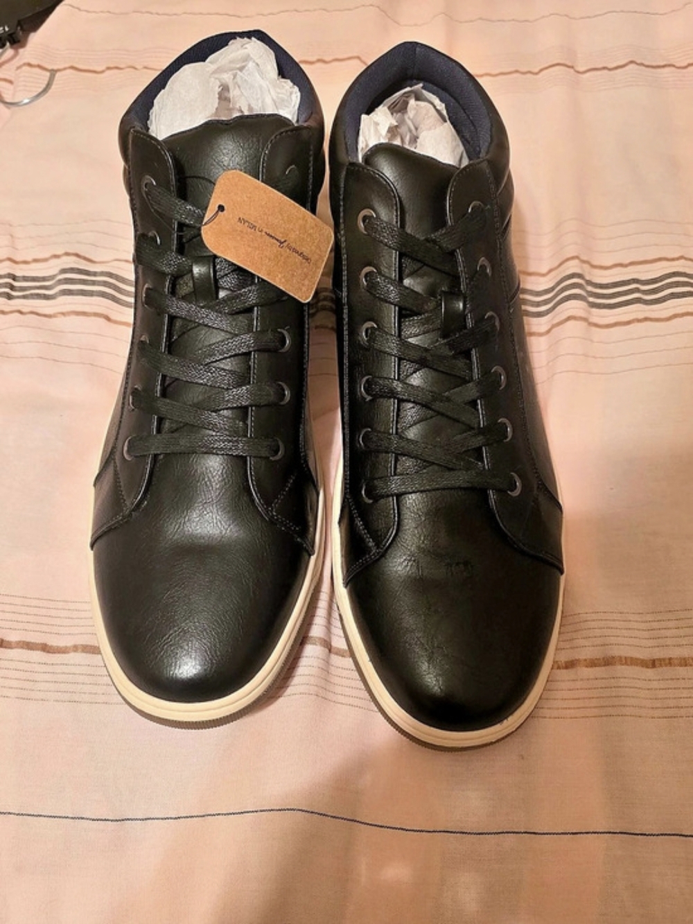 Jousen By Milan Men's Black High Top Sneakers. New